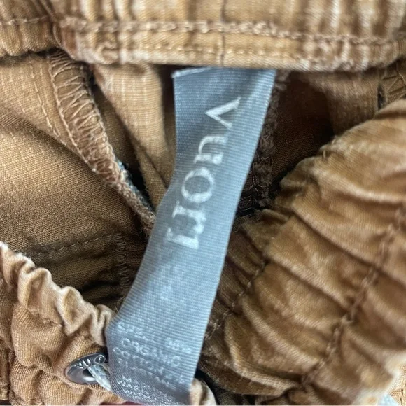 Vuori Ripstop Pants in Caramel color with tie - Picture 7 of 7